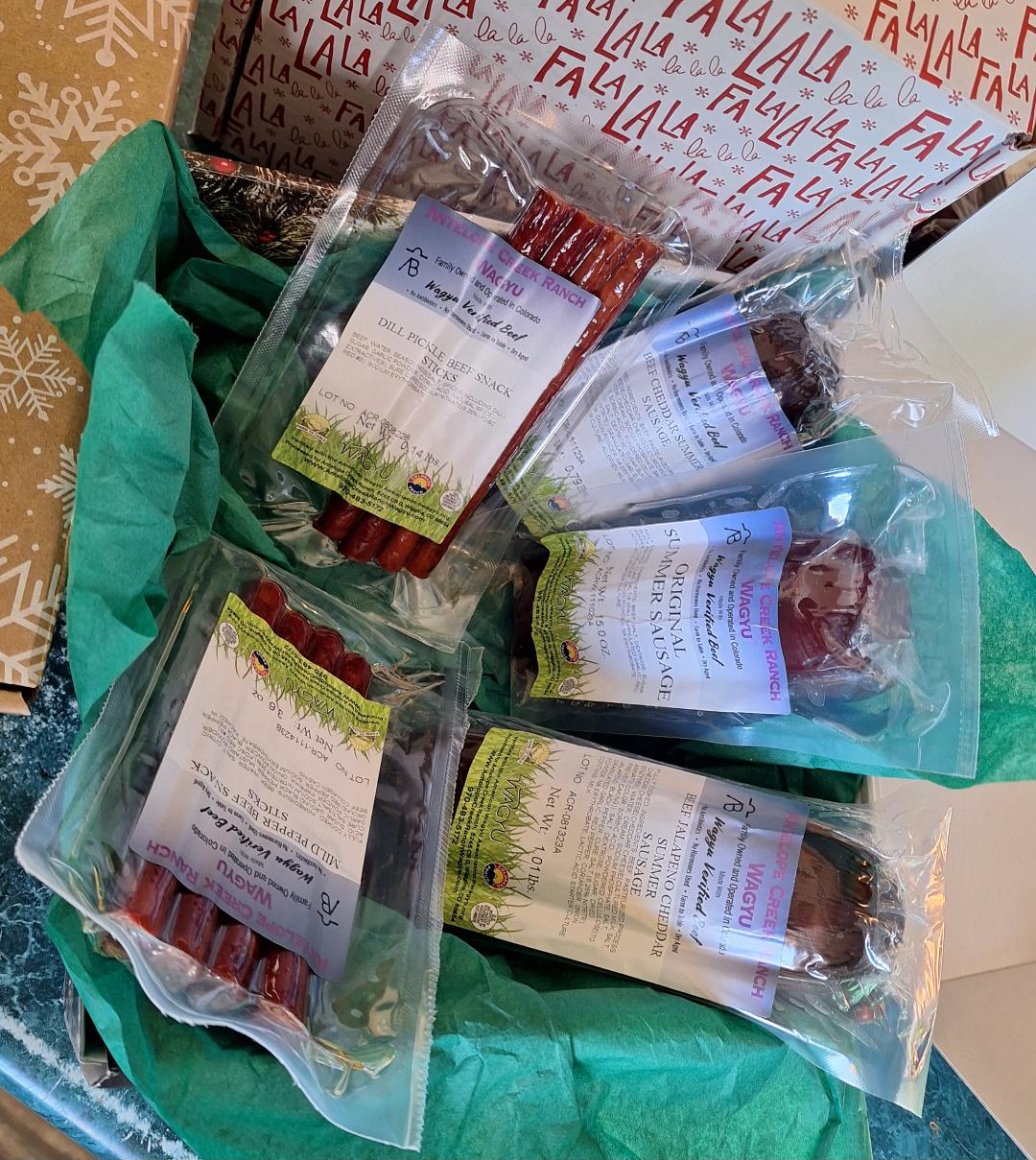 Holiday Medium Wagyu Summer Sausage Gift Box $73.50